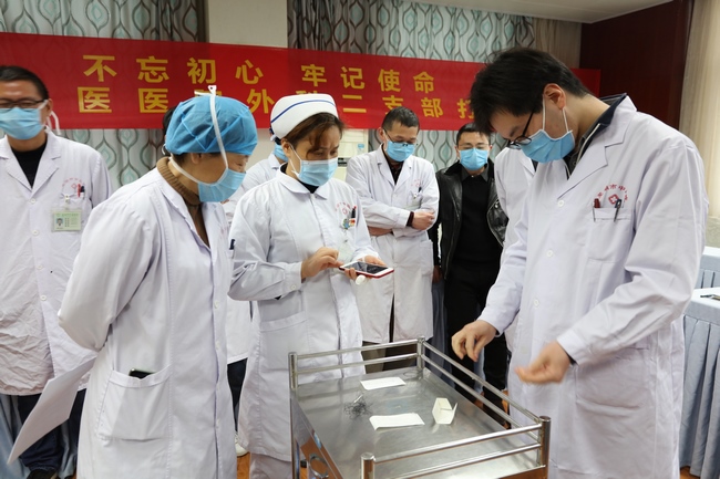 “不忘初心，牢記使命” ——外科二支部開展臨床打結(jié)比賽主題黨日活動(圖3)
